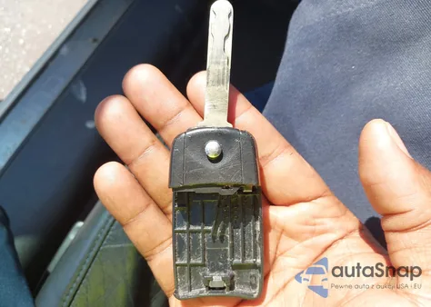 2010 Acura Tsx 2.4 from USA, damaged, VIN JH4CU2F61AC017915